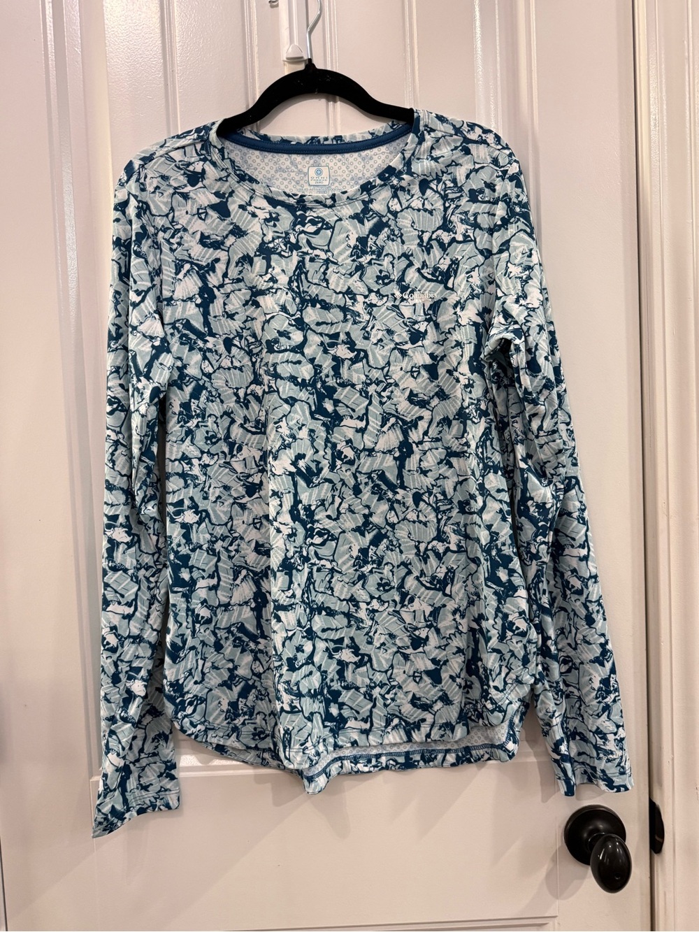 Columbia Teal & Light Blue-Print Long Sleeve Tee